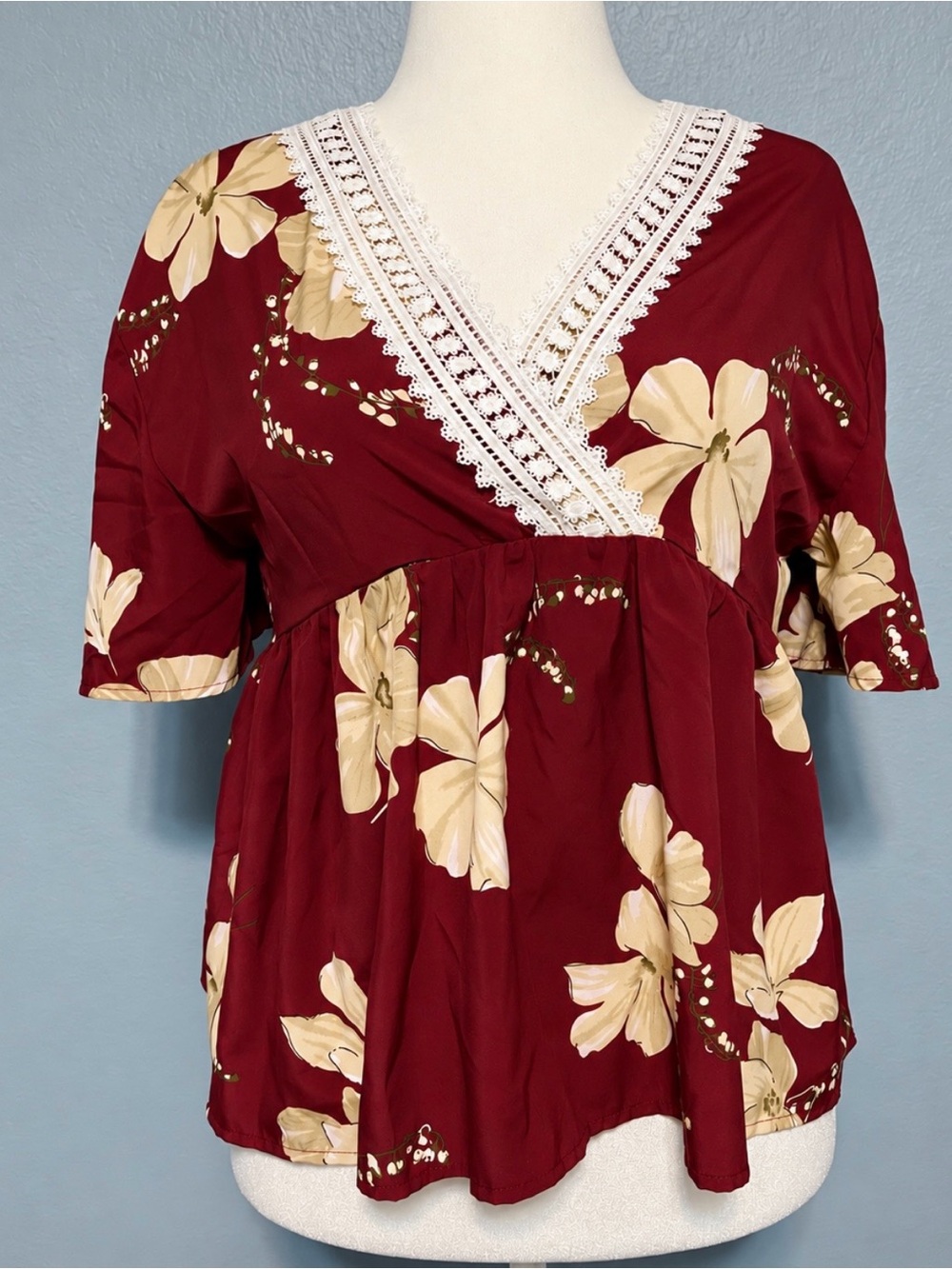 ROMWE Floral Babydoll Top Burgundy Lace Trim V Neck Boho Cottagecore Medium